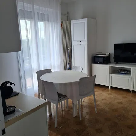 Casa Dell' Ulivo * ديسينسانو ديل غاردا